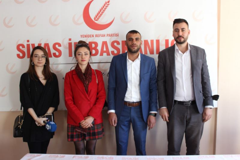 “Gençler siyasete sıcak bakmıyor”