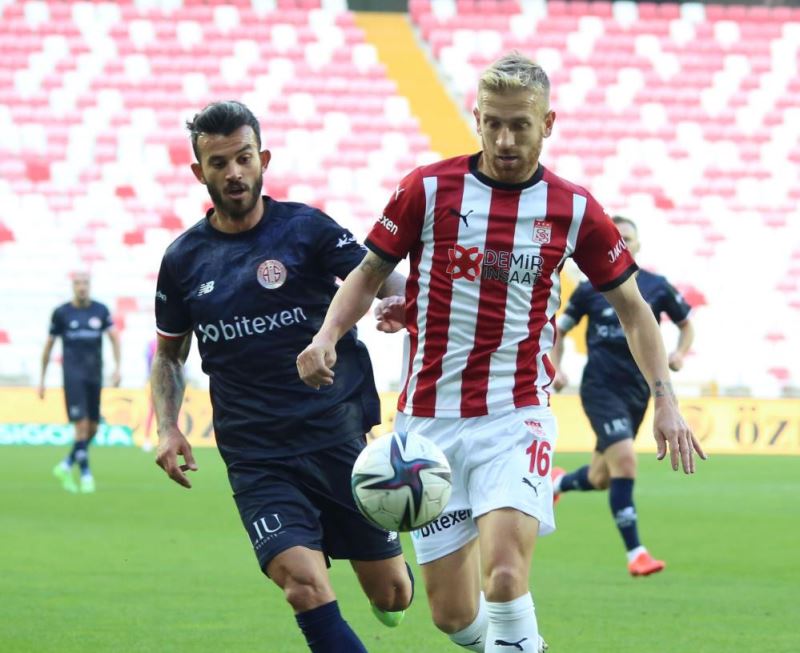 4 gollü maçta kazanan yok!
