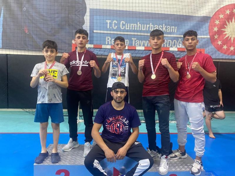 Muaythai’de Sivas’a 5 madalya