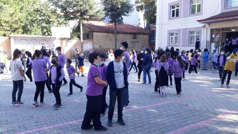Veliler merakla bekliyordu! Milli Eğitim Bakanlığı takvimi paylaştı