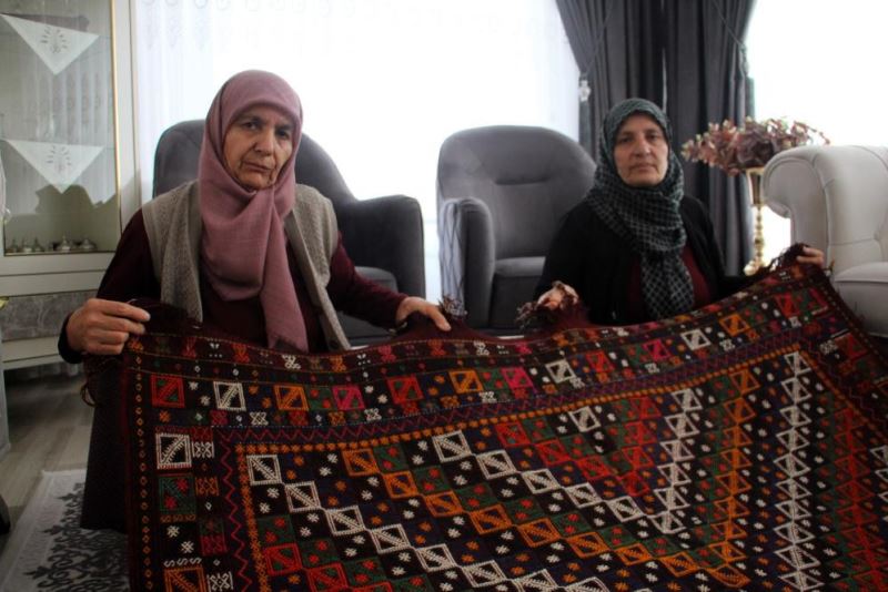 Ata yadigarı kilim fiyatıyla dudak uçuklatıyor